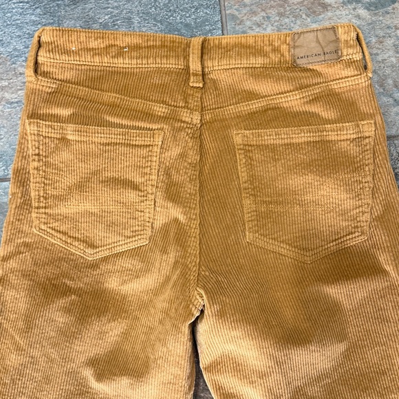 American Eagle Outfitters Tan Corduroy Pants - Picture 6 of 9
